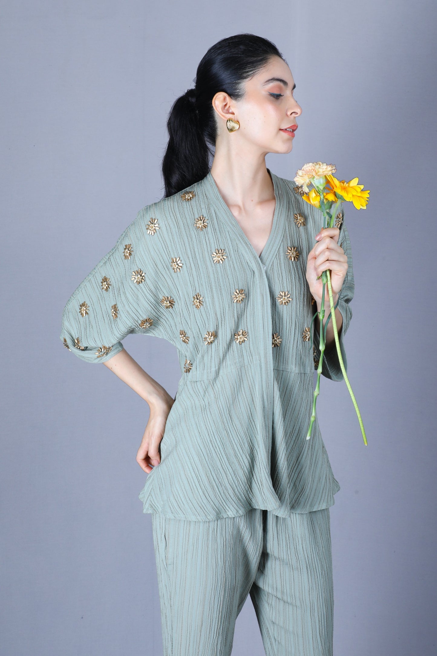 Motifiq drop shoulder sleeves coord for Women