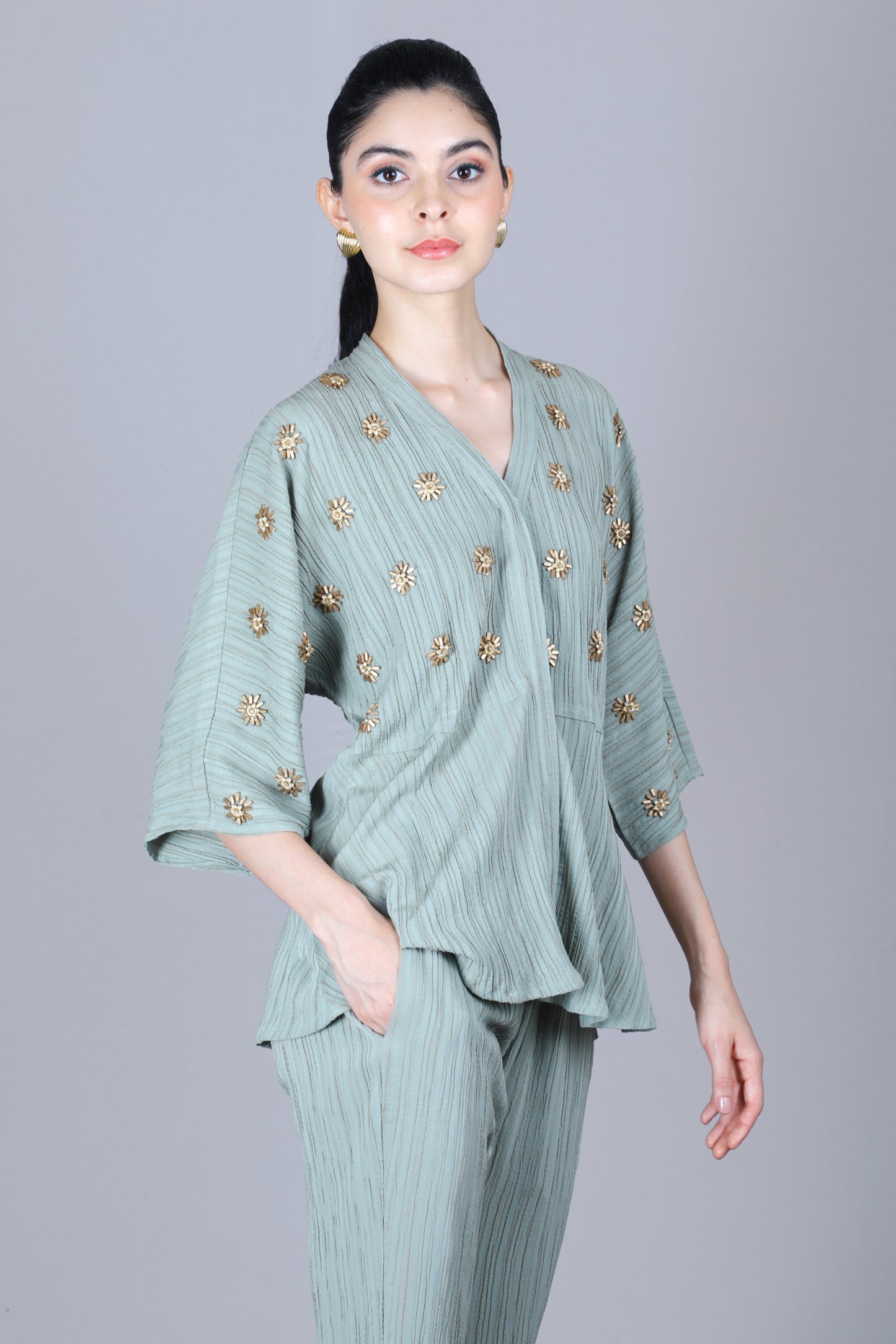 Motifiq drop shoulder sleeves coord for Women
